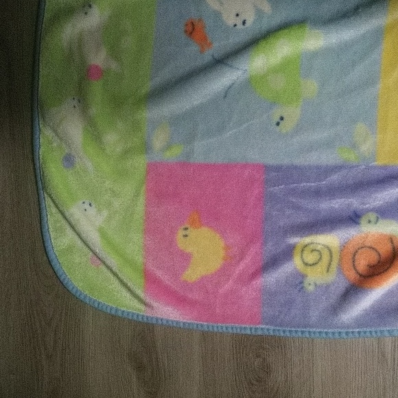 Carter's Types vintage baby blanket (spot see description) - Picture 4 of 12